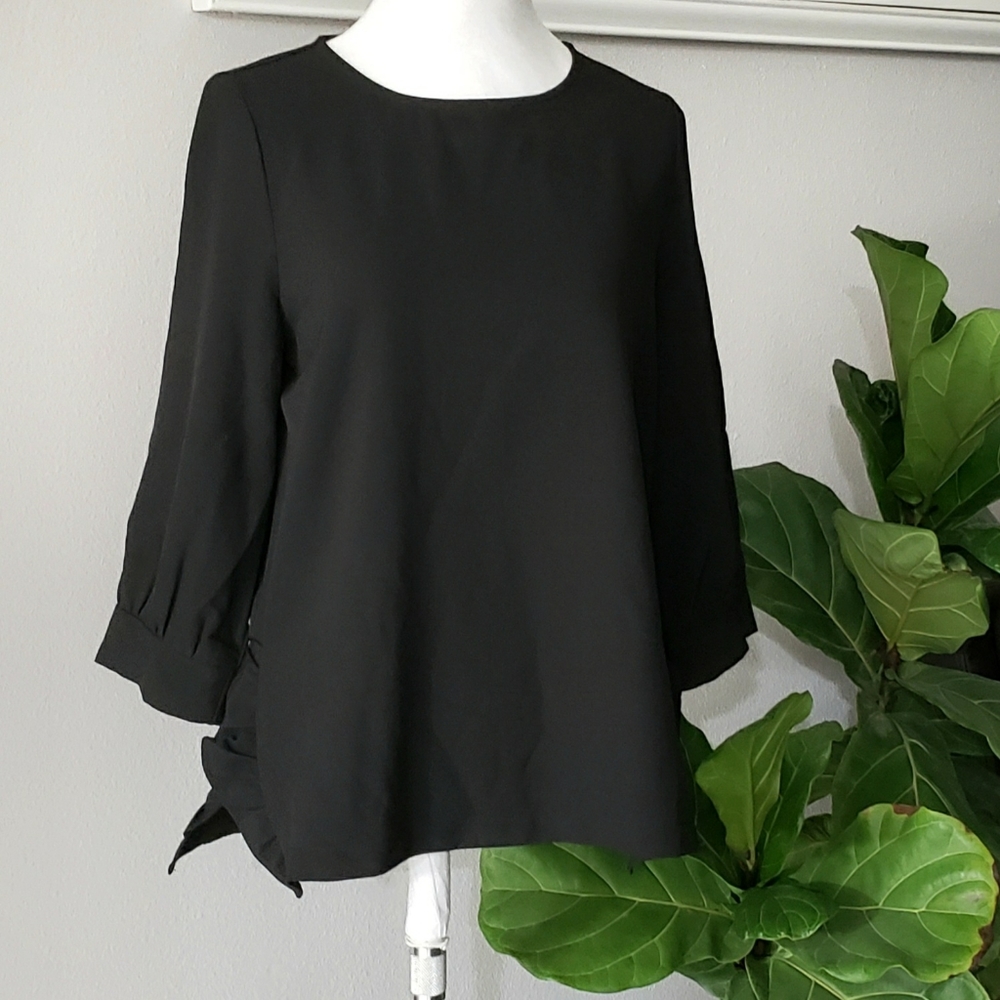 New COA Jewel Neck Crepe Blouse Ruffle Sides